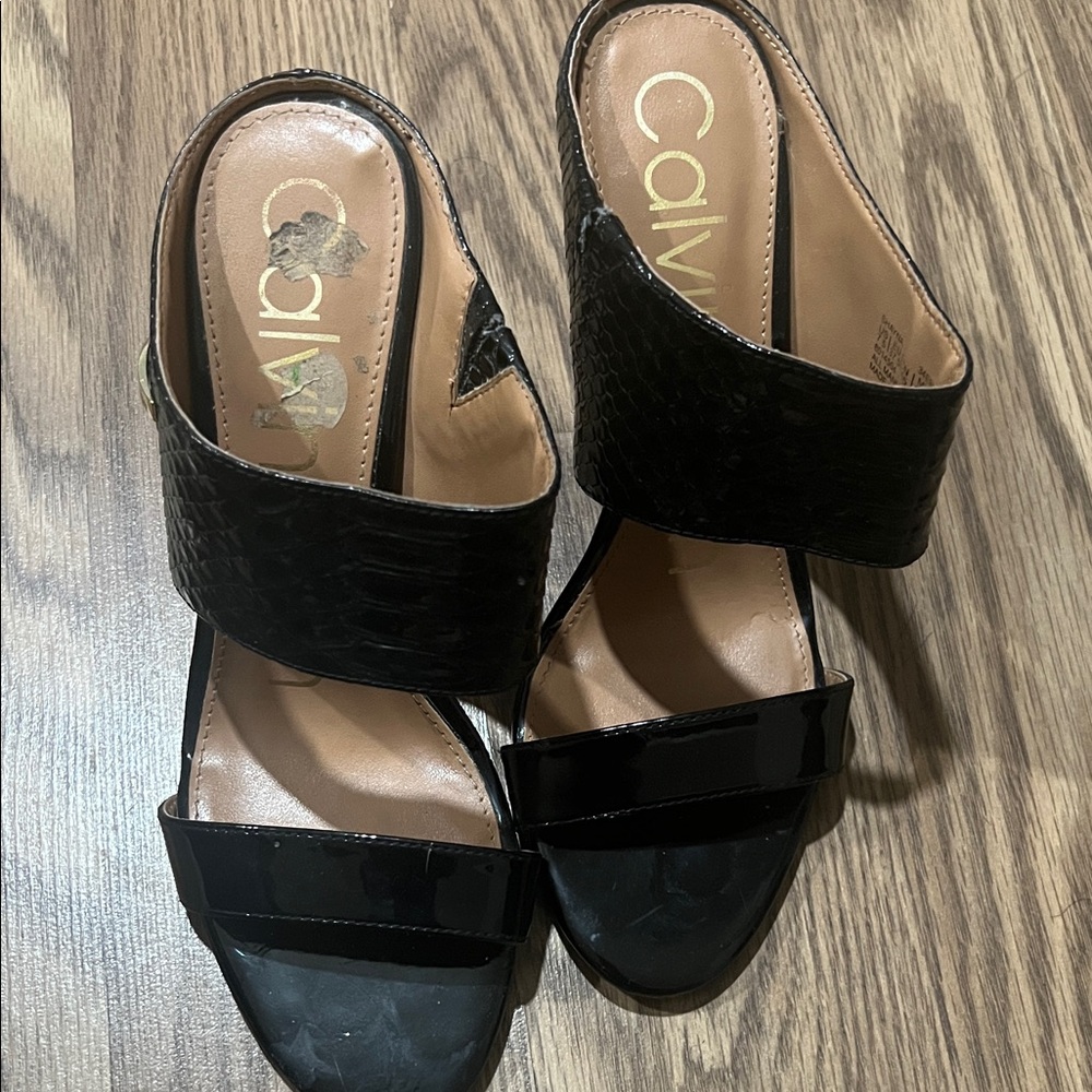 Calvin Klein Black Patent & Textured Two-Band Mules